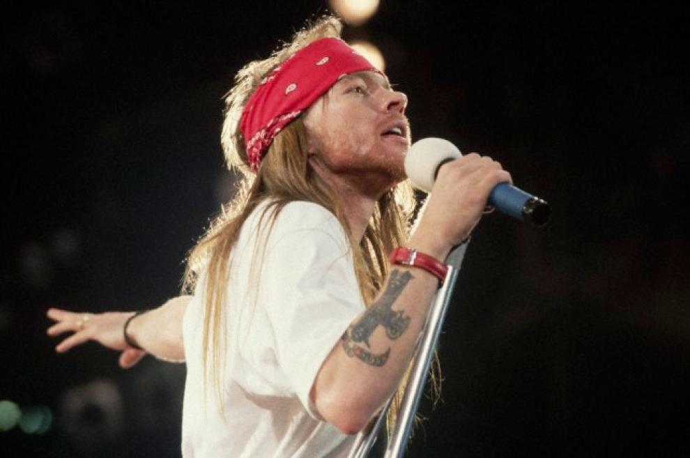 Buon compleanno Axl Rose guarda le foto più belle della leggenda dei Guns N' Roses Foto 1 di 63 Buon compleanno Axl Rose guarda le foto più belle della leggenda dei Guns N' Roses Foto 1 di 63