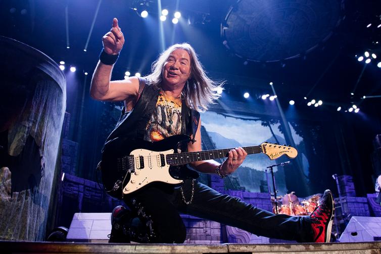 Iron Maiden le foto del concerto a Milano Foto 1 di 17 Iron Maiden le foto del concerto a Milano Foto 1 di 17