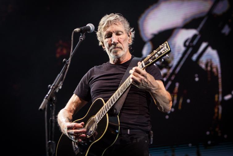 Roger Waters guarda le foto più belle del concerto a Bologna Foto 1