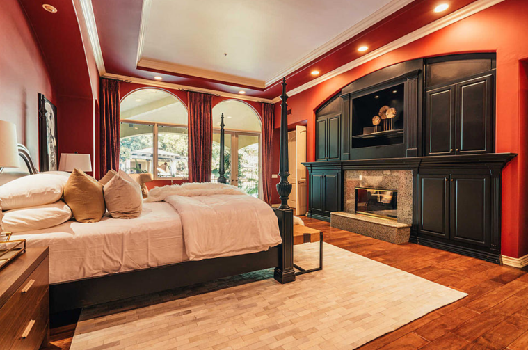 Nikki Sixx in vendita la sua casa di Los Angeles a 5 milioni 700k