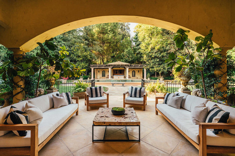 Nikki Sixx in vendita la sua casa di Los Angeles a 5 milioni 700k