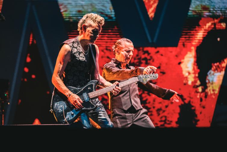 Depeche Mode le foto più belle e la scaletta del concerto a Bologna Foto 1 di 14