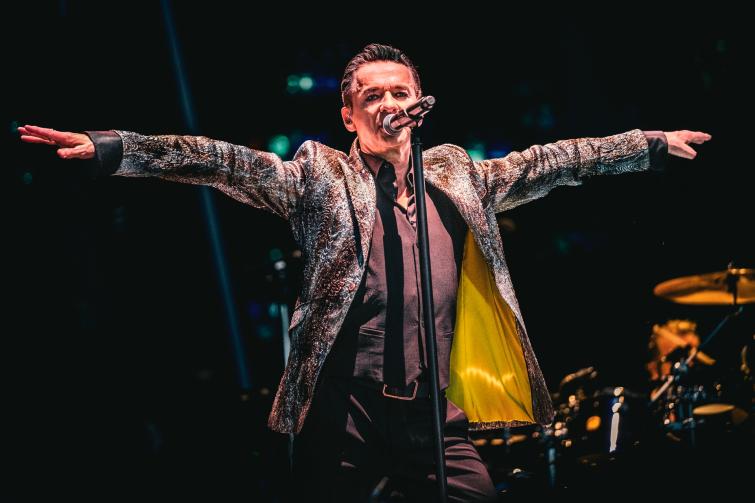 Depeche Mode le foto più belle e la scaletta del concerto a Bologna Foto 1 di 14