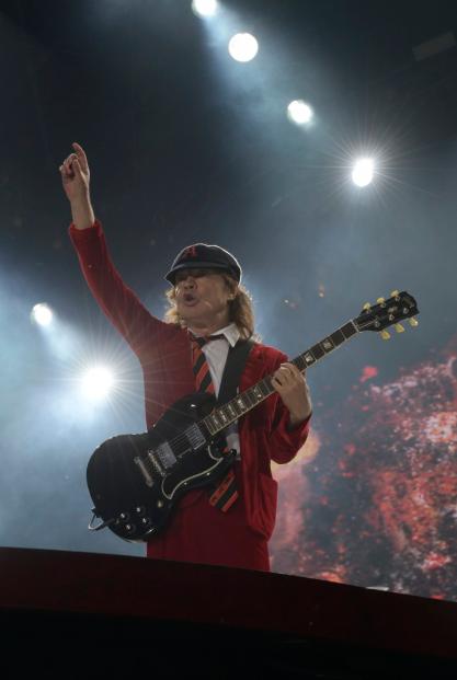 Angus Young in concerto a Londra