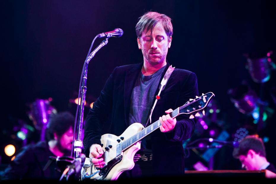 15: BLACK KEYS - WEIGHT OF LOVE
