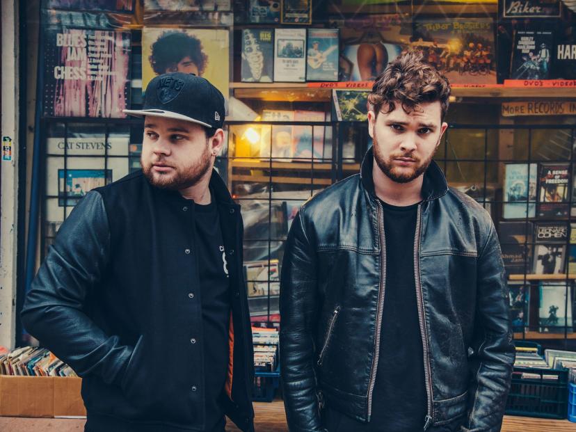 5: ROYAL BLOOD - TEN TONNE SKELETON 