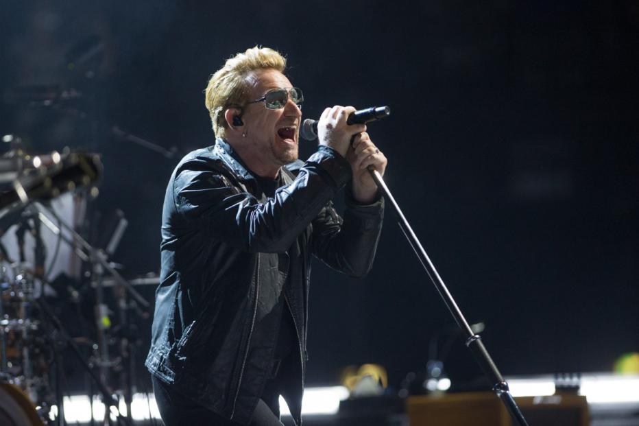 3: U2 - EVERY BREAKING WAVE