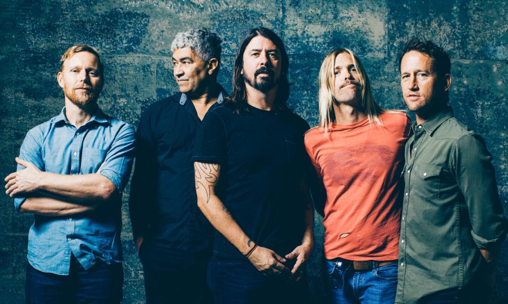 1: FOO FIGHTERS - CONGREGATION