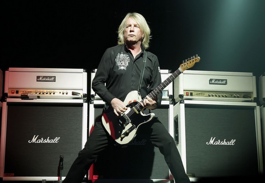 RICK PARFITT (Status Quo)