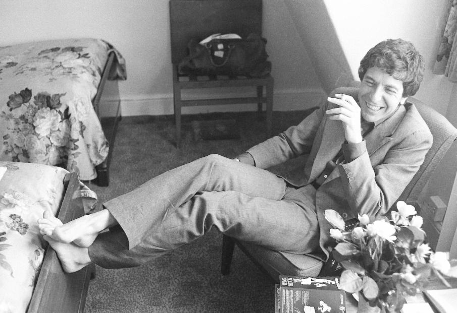 Michael Putland - Leonard Cohen, London, 1974