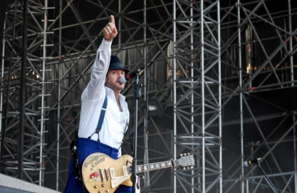 Social Distortion