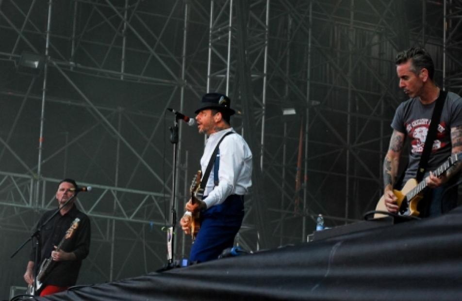 Social Distortion