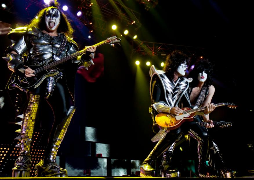 Kiss
