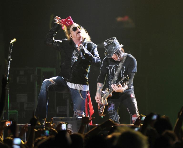 Guns N' Roses (2011)