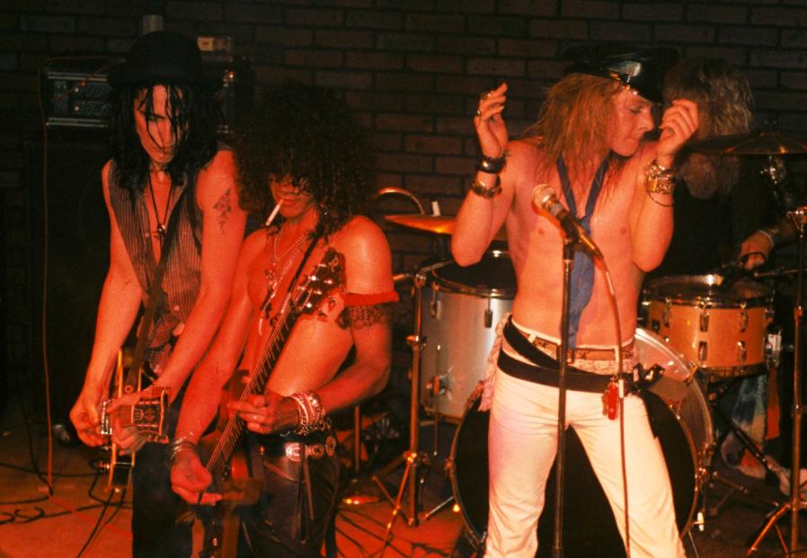 Guns N' Roses (1985)