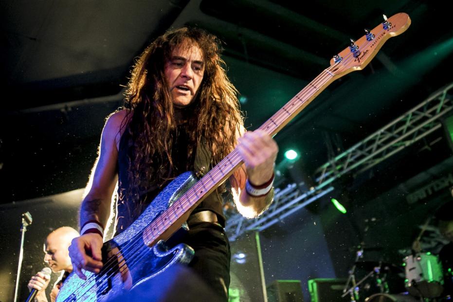Steve Harris 