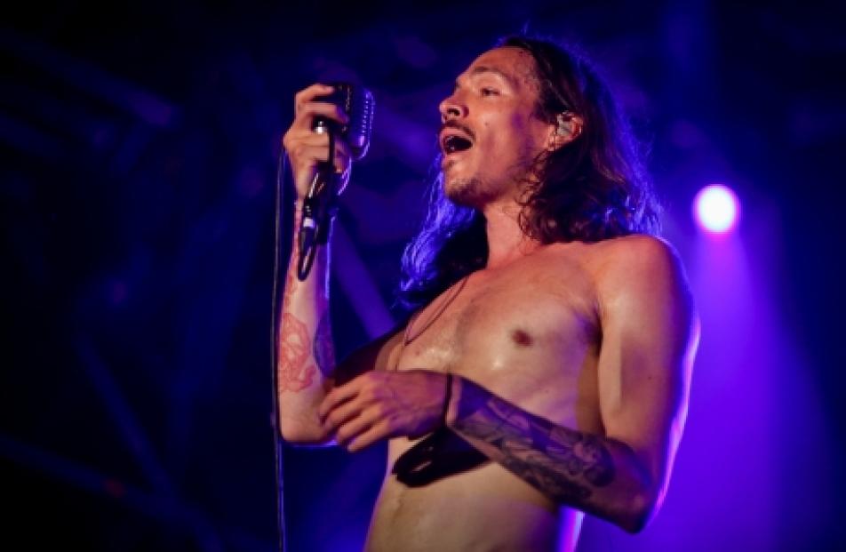 Incubus Live