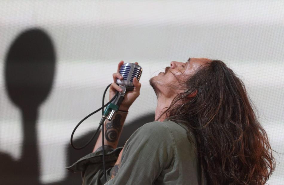 Incubus in concert in Cincinnati