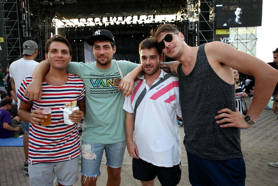Blur People (16)