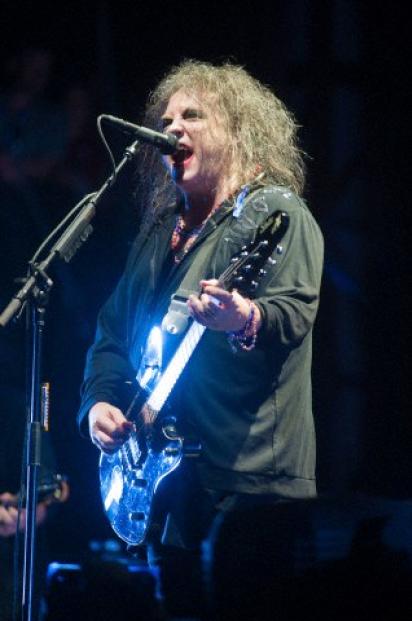 The Cure in concerto
