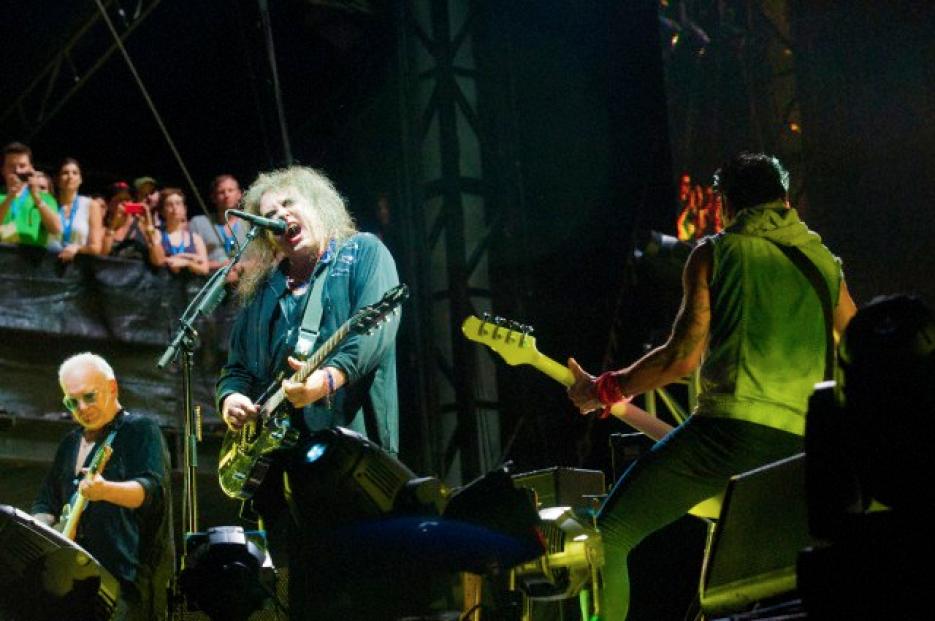 The Cure in concerto