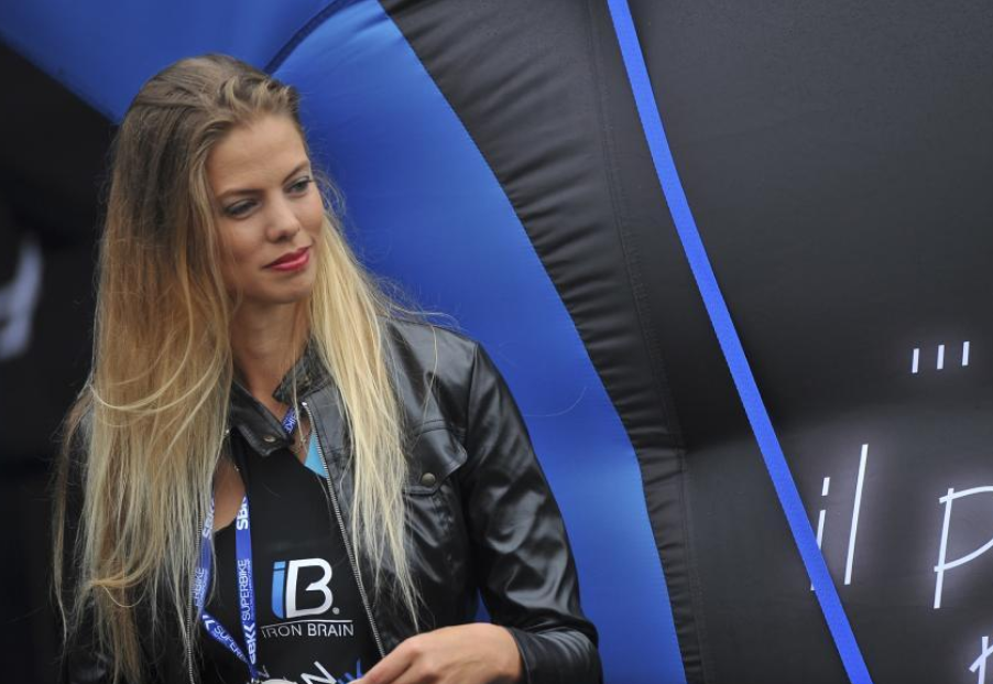 SBK Umbrella Girls