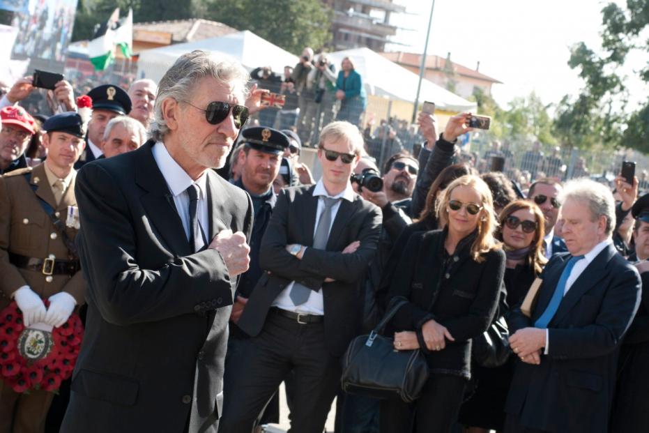 PINK FLOYD BASSIST AND SONGWRITER ROGER WATERS VISITS THE VILLAGES OF ANZIO AND APRILIA NEAR ROME WHERE HIS FATHER ERIC FLETCHER WATERS DIED DURING II
