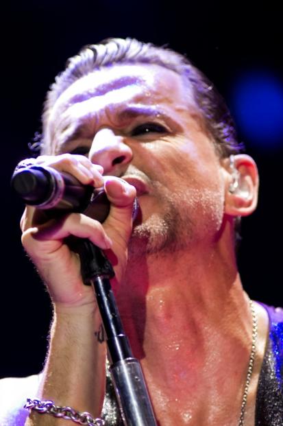 Depeche Mode performs first show in Italy of new tour