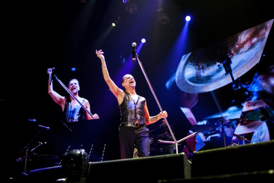 Depeche Mode performs first show in Italy of new tour