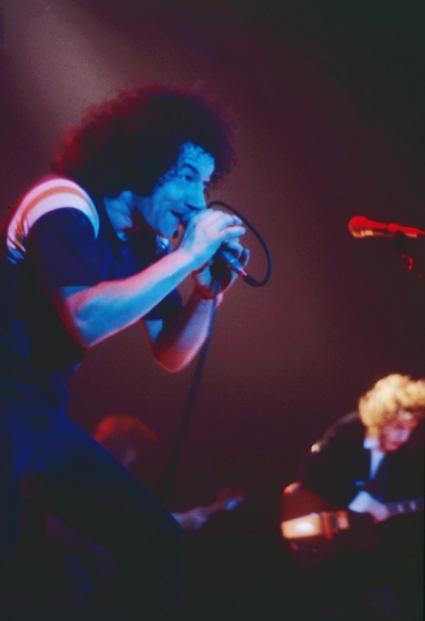AC/DC