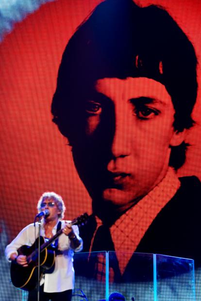 The WHO performing live at YAS ARENA in Abu Dhabi on November 23rd 2014. After race F1 Concert. First date of Anniversary Greatest Hits World Tour
