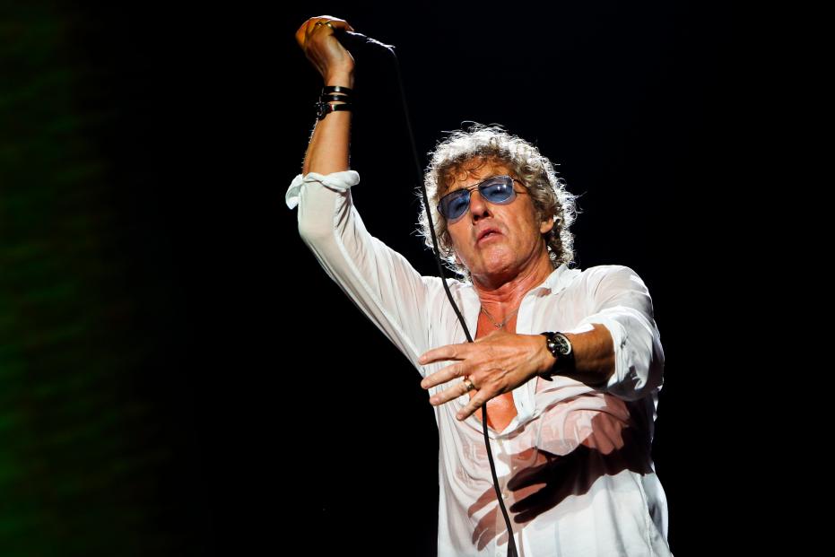 The WHO performing live at YAS ARENA in Abu Dhabi on November 23rd 2014. After race F1 Concert. First date of Anniversary Greatest Hits World Tour
