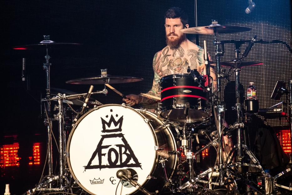 USA - Music - KROQ Almost Acoustic Christmas