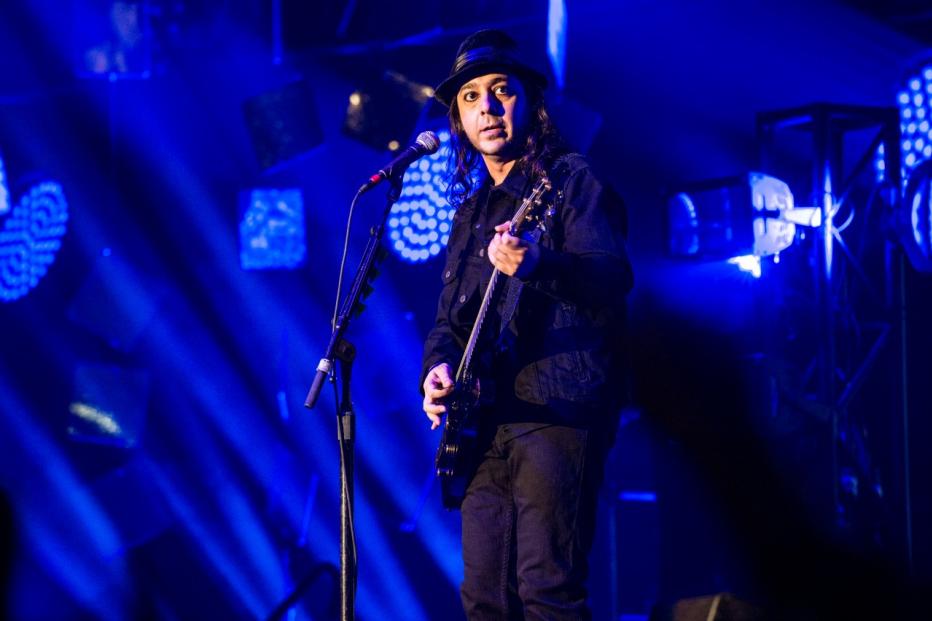 USA - Music - KROQ Almost Acoustic Christmas
