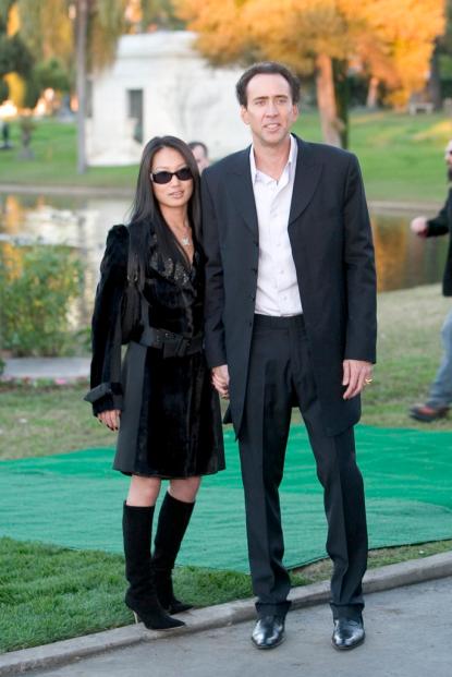 Nicolas Cage con la moglie Alice Kim
