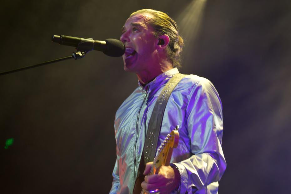 Bush in concert at the Nob Hill Masonic in San Francisco
