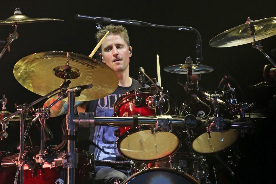 Nickelback rocks out to a sold-out crowd in Vancouver