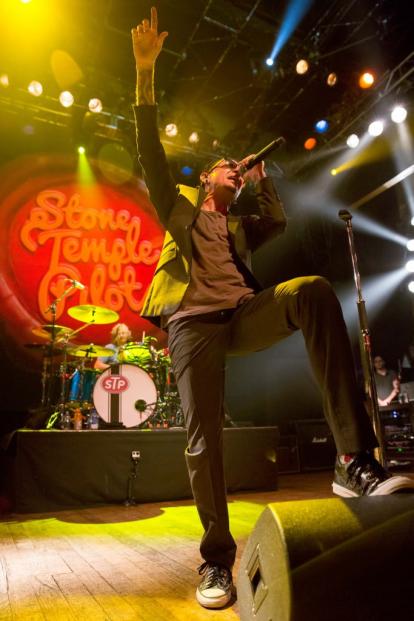 Stone Temple Pilots Live in Hollywood