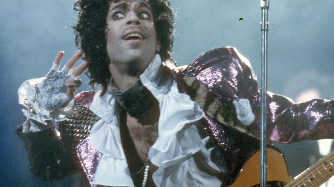 Prince: l'autopsia rivela un'overdose accidentale di antidolorifici 