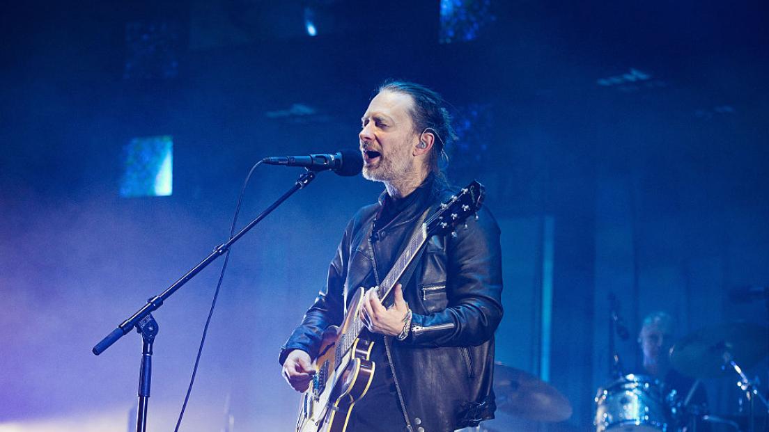Thom Yorke: concerto a sorpresa…nel giardino del vicino. Guarda il video