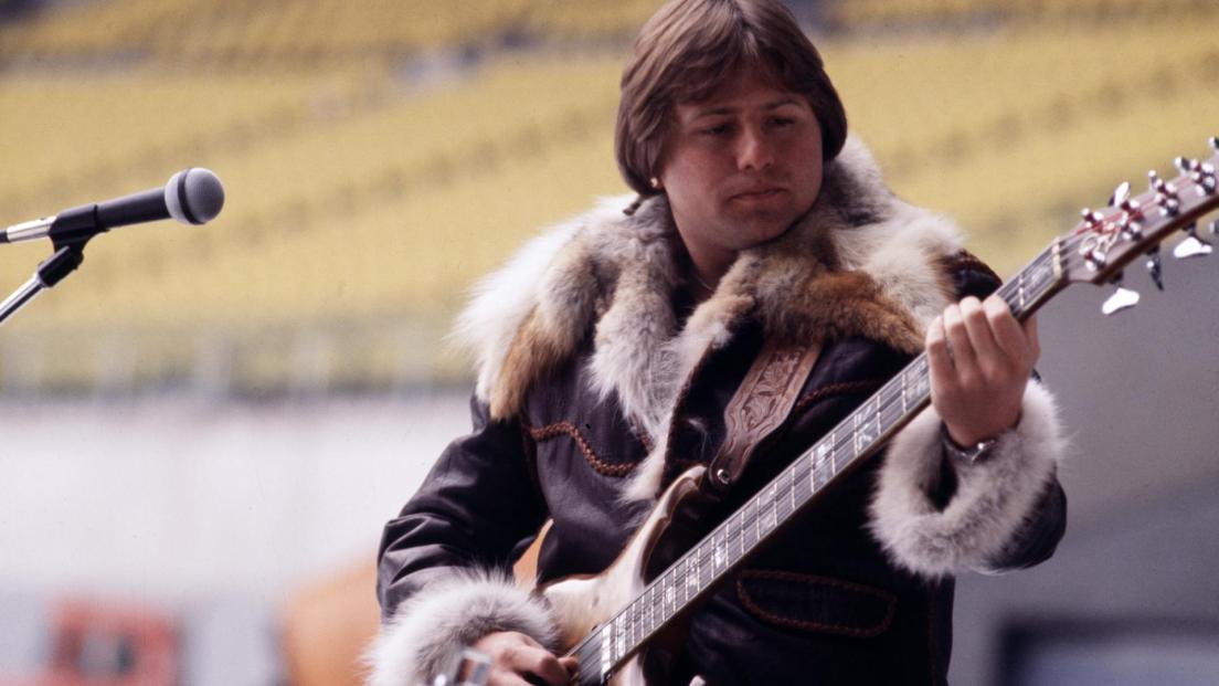 Addio Greg Lake. A 69 anni è scomparso il bassista degli Emerson, Lake & Palmer