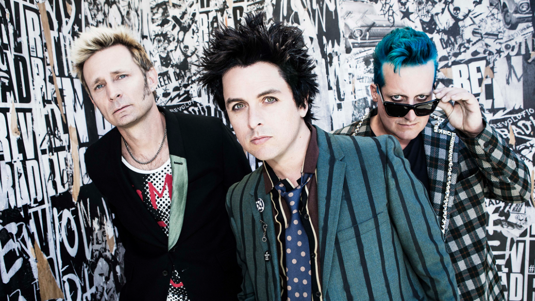 I Green Day hanno dedicano Boulevard of Broken Deams alle vittime dell'incendio ad Oakland. Guarda il video
