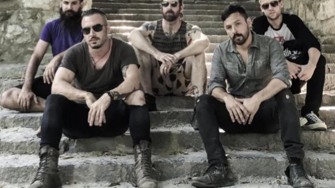 Incidente stradale (e tour cancellato) per i Dillinger Escape Plan. Guarda la foto!
