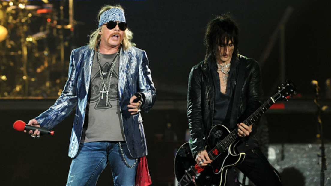 Richard Fortus racconta i Guns N' Roses: "La band non è mai stata così in forma. Suona in modo pazzesco"