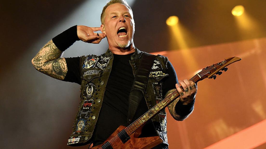 Metallica: James Hetfield spera di essere fico come Brian May quando avrà 70 anni.  L'intervista