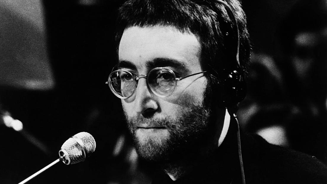 Regolamento: JOHN LENNON –GIMME SOME TRUTH