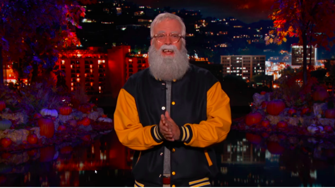 Dave Grohl si traveste da David Letterman e si mette a suonare con una star di Frozen