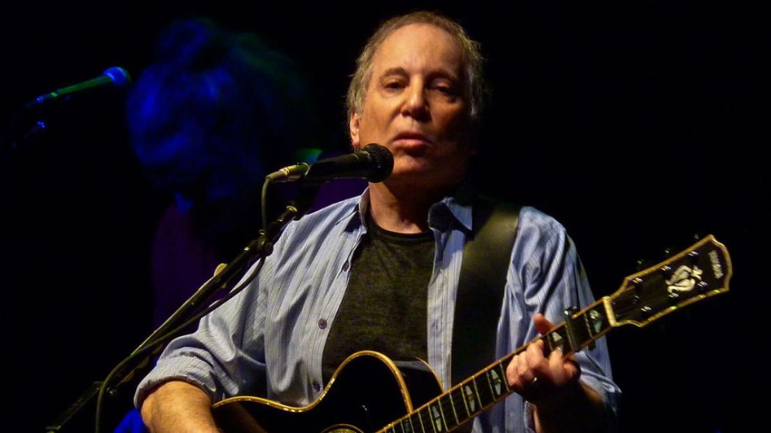 Paul Simon si ritira dalle scene. La toccante lettera ai fan diffusa sui social