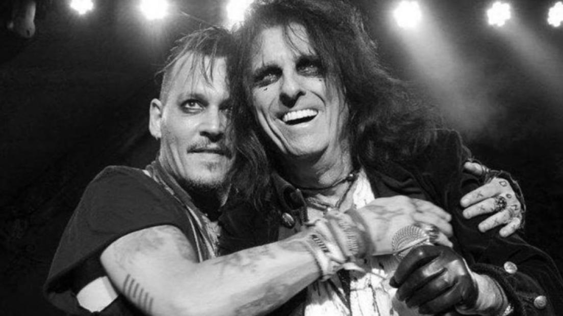 Alice Cooper difende Johnny Depp: “Quasi tutto quello che leggo di lui sui giornali non è vero”