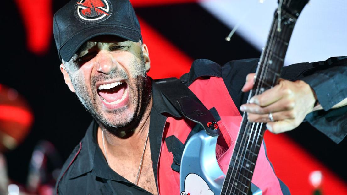 Tom Morello: "sono disgustato dal fatto che i giovani in questi giorni non si esercitino con la chitarra 8 ore al giorno!"